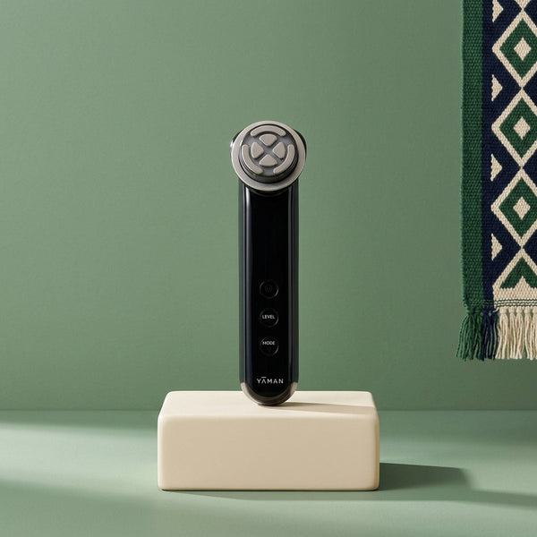 Yaman Photo PLUS Prestige SP 5-in-1 intensive lifting and brightening device